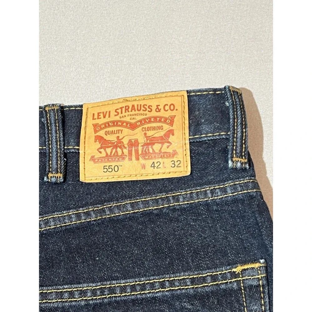 Levis 550 Jean 42x32 Men's Blue Relaxed Fit Straight Leg Dark Wash Denim